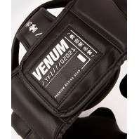 Шлем боксерский Venum YKZ21